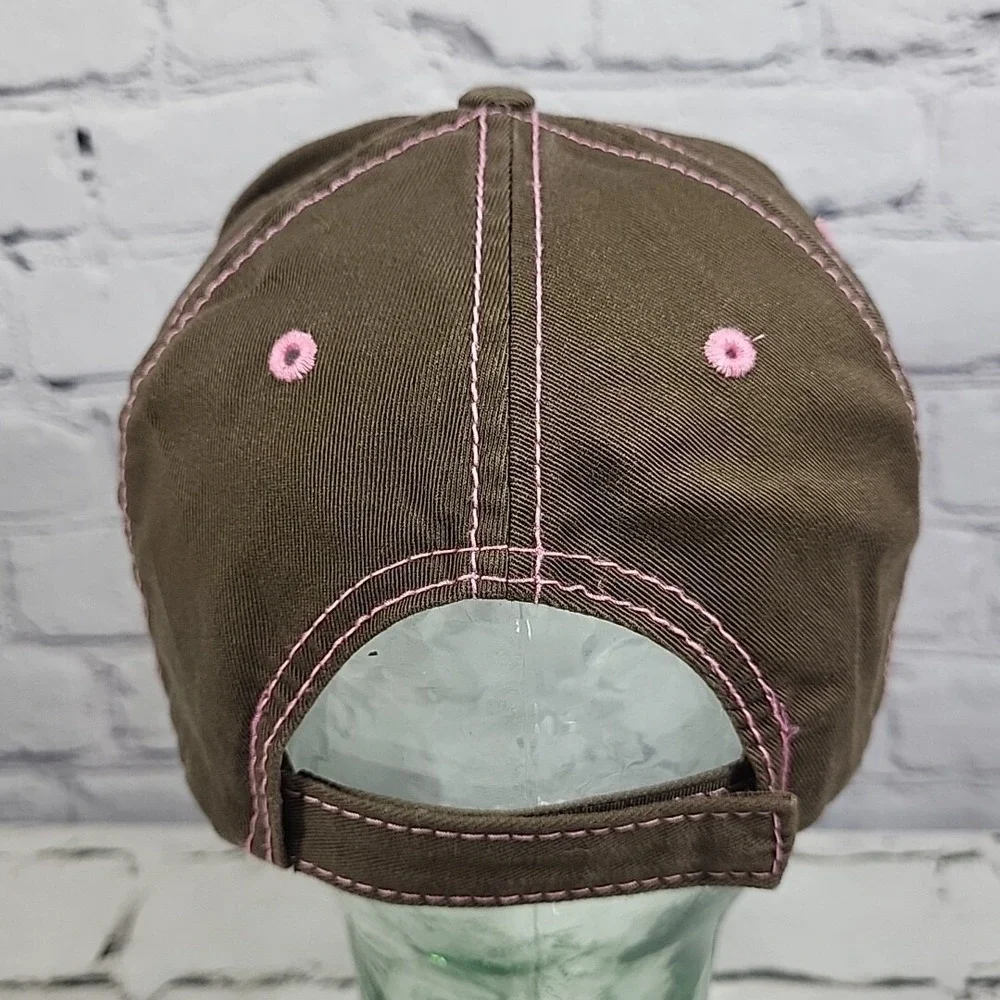 Legendary‎ Whitetails Hat Womens OSFM Brown Pink Camo Outdoor Hunting Cap Flaw